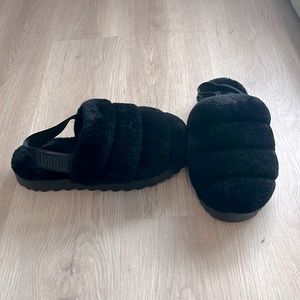 Ugg Super Fluff Slipper Size 10